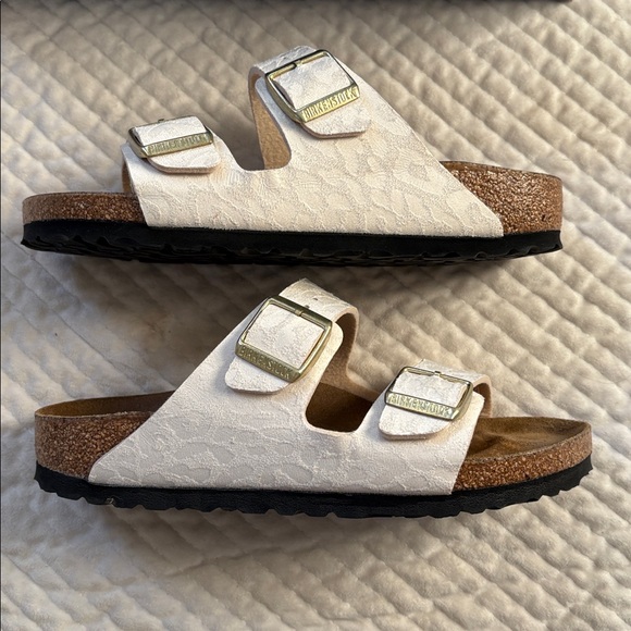 Birkenstock Arizona Sandal in Eggshell Leopard Print - Picture 7 of 10